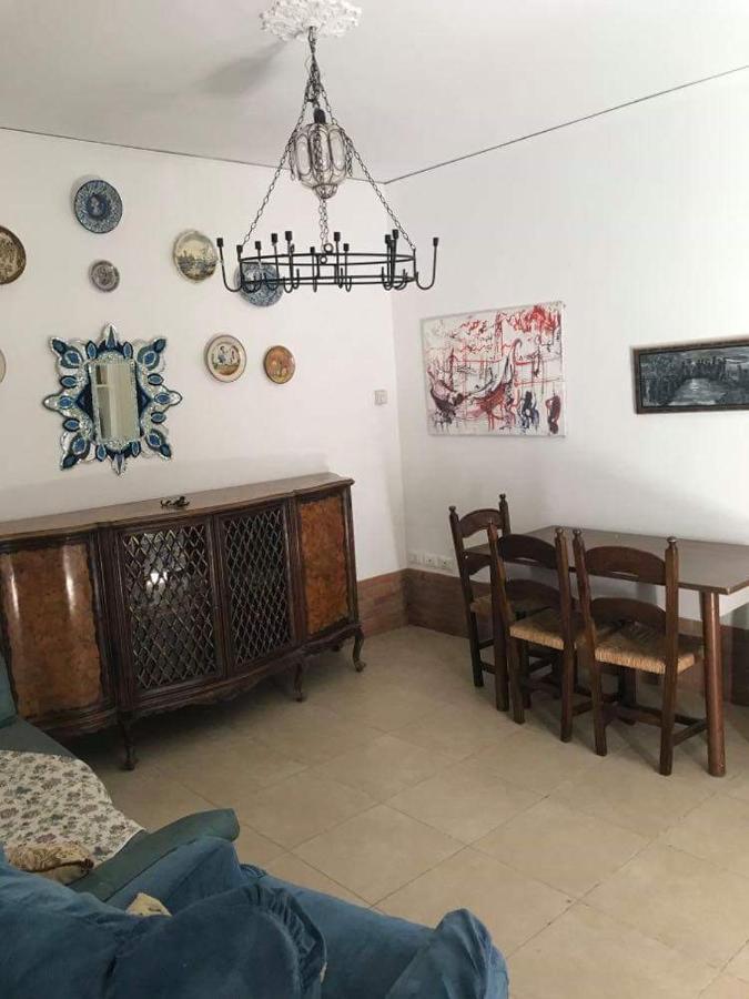 One-Bedroom Apartment,1054788694:JPEG