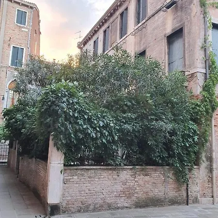 Residenza oleandro rosa-2